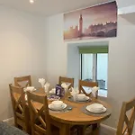 Eyre Square Lane Budget Guest house Galway