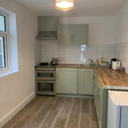 Eyre Square Lane Budget Гостевой дом *