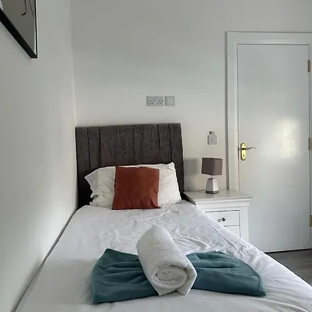 Eyre Square Lane Budget *