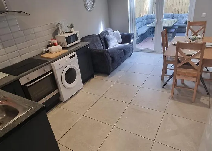 ゲストハウス Eyre Square Lane Budget